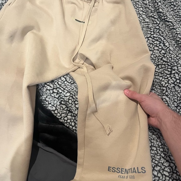 ESSENTIALS PANTS
